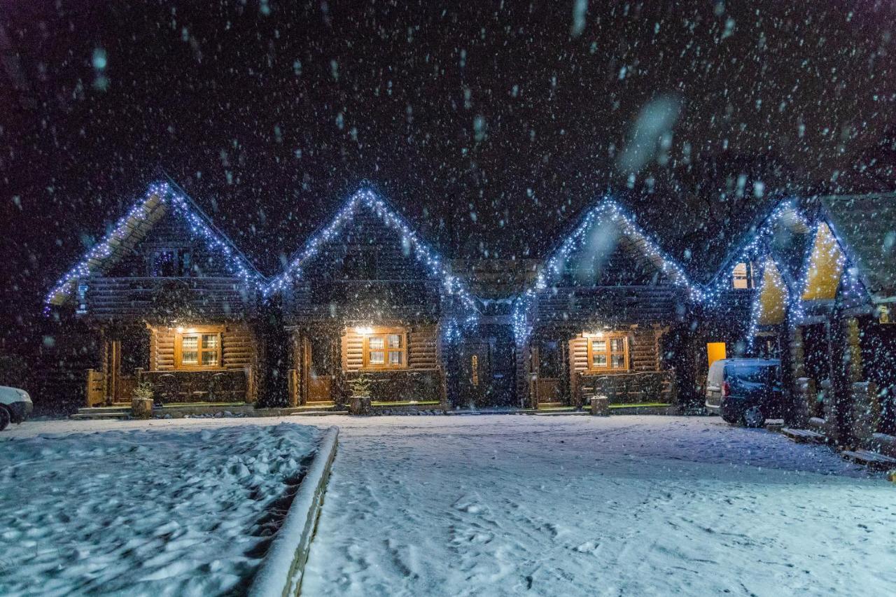Cottage Hata Zustrich 부코벨 외부 사진